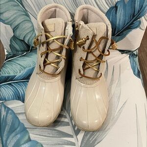 Women's Cream Waterproof Duck Boots - Brand: